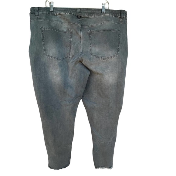 Lane Bryant Jeans Womens Plus Size 24 Gray Distressed Tulip Hem Mid Rise - Picture 2 of 11